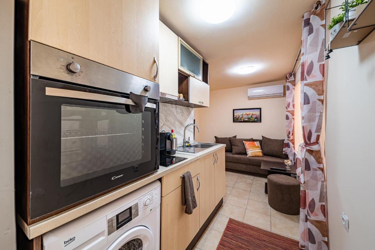 Abstract Apartment Varna Ngoại thất bức ảnh