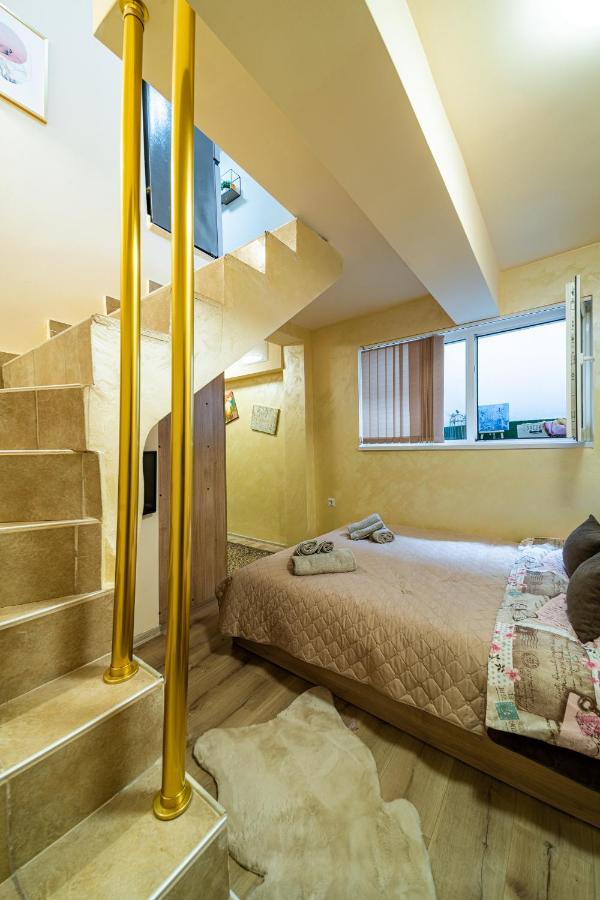 Abstract Apartment Varna Ngoại thất bức ảnh