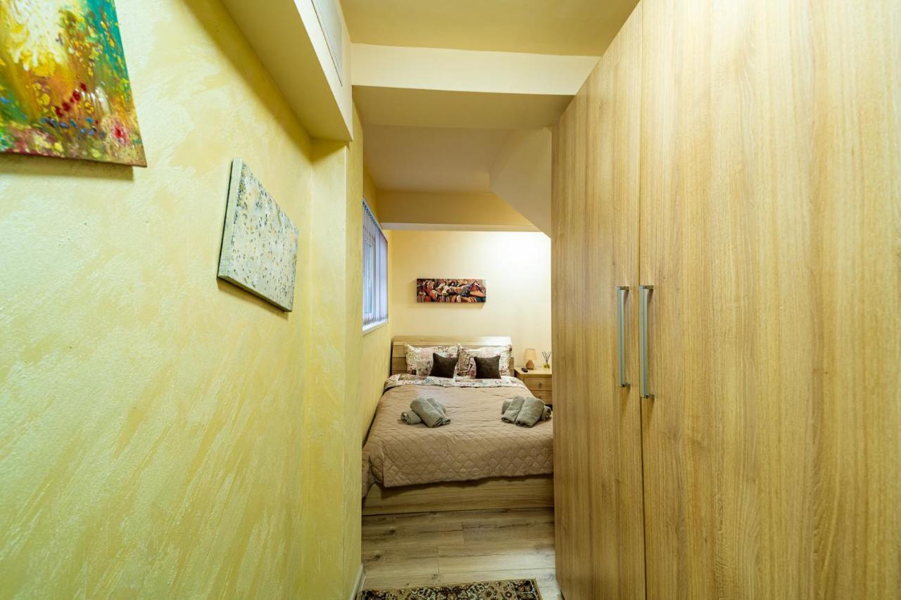 Abstract Apartment Varna Ngoại thất bức ảnh